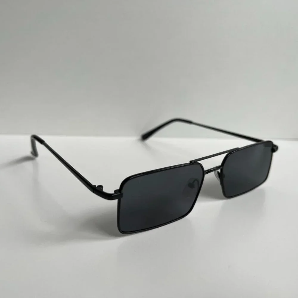 Vintage Y2K 90s 2000s slim square black trim sunglasses